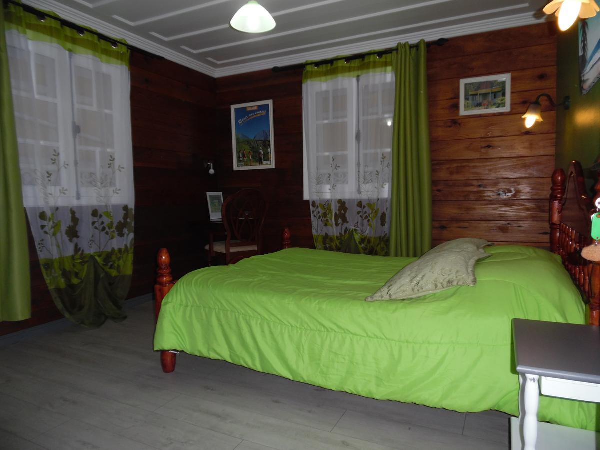 Le Cimendef Bed and Breakfast Salazie Exteriör bild