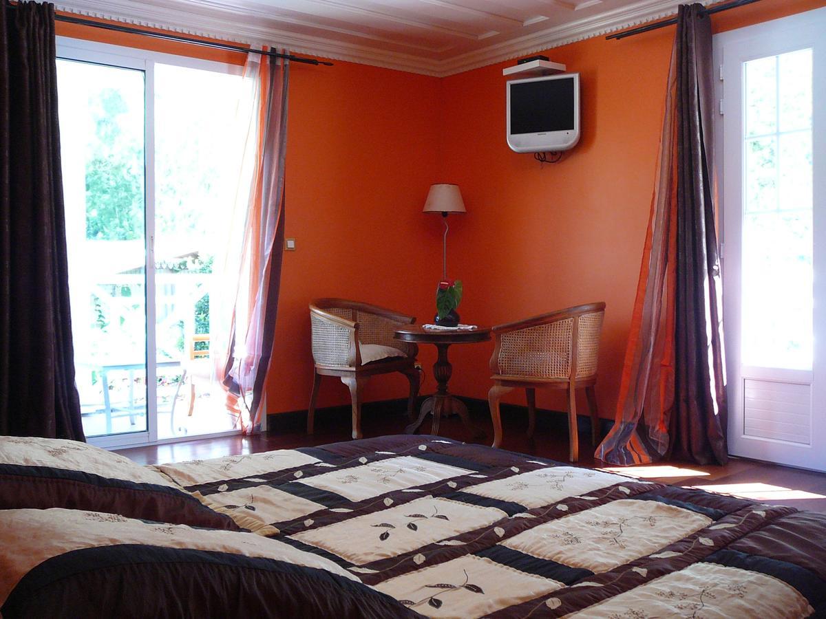 Le Cimendef Bed and Breakfast Salazie Exteriör bild